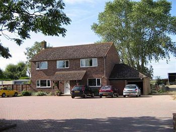 Willowbrook Riding Centre Chichester Exterior foto